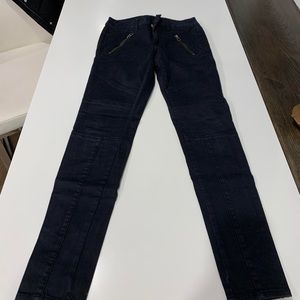 American Eagle Black Skinny Jeans